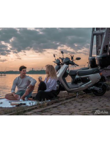 NIU MQi Sport Standard Range 45km/h Silver