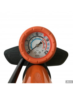 Cykelpump Typhoon med mätare Golvpump 2